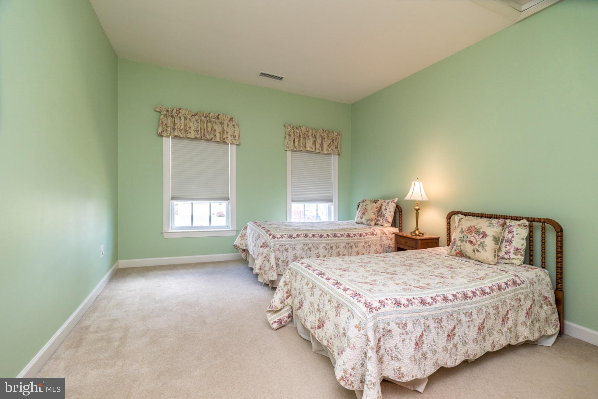 PARKSIDE ESTATES - Residential