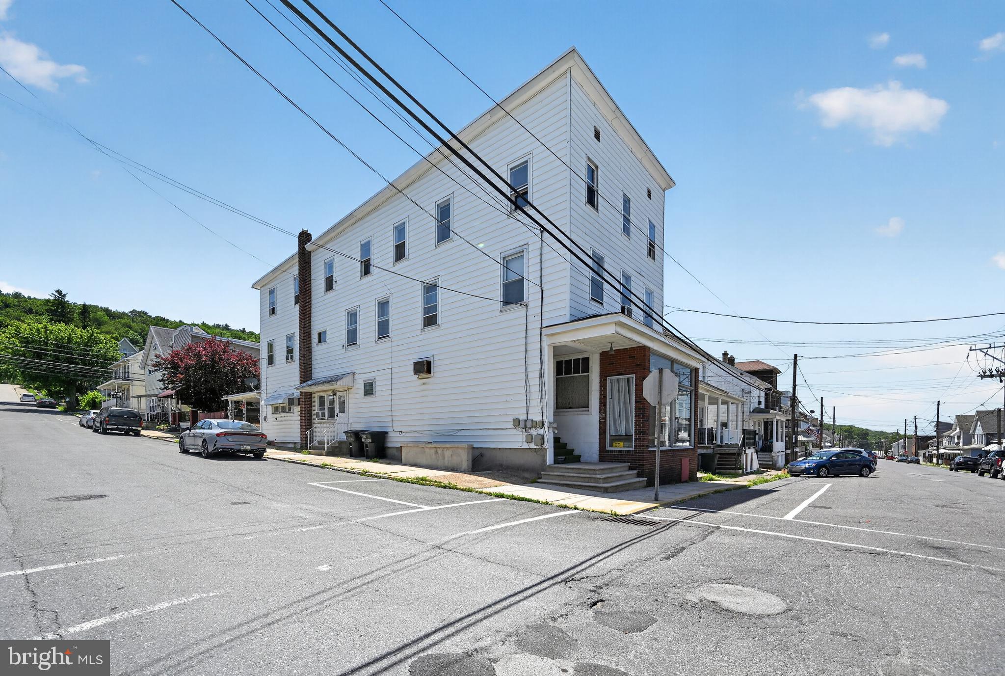 200 W BERTSCH STREET 202