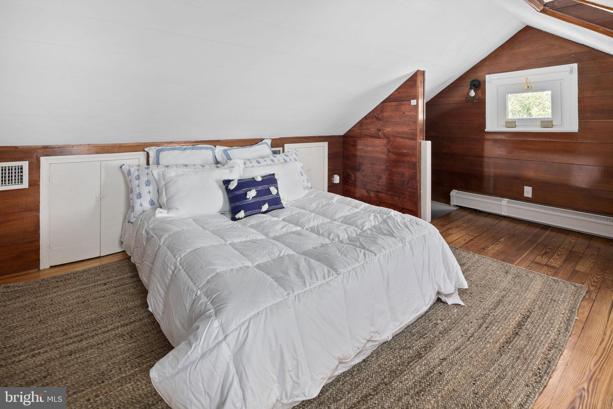 OLD TOWN ALEXANDRIA - Residential