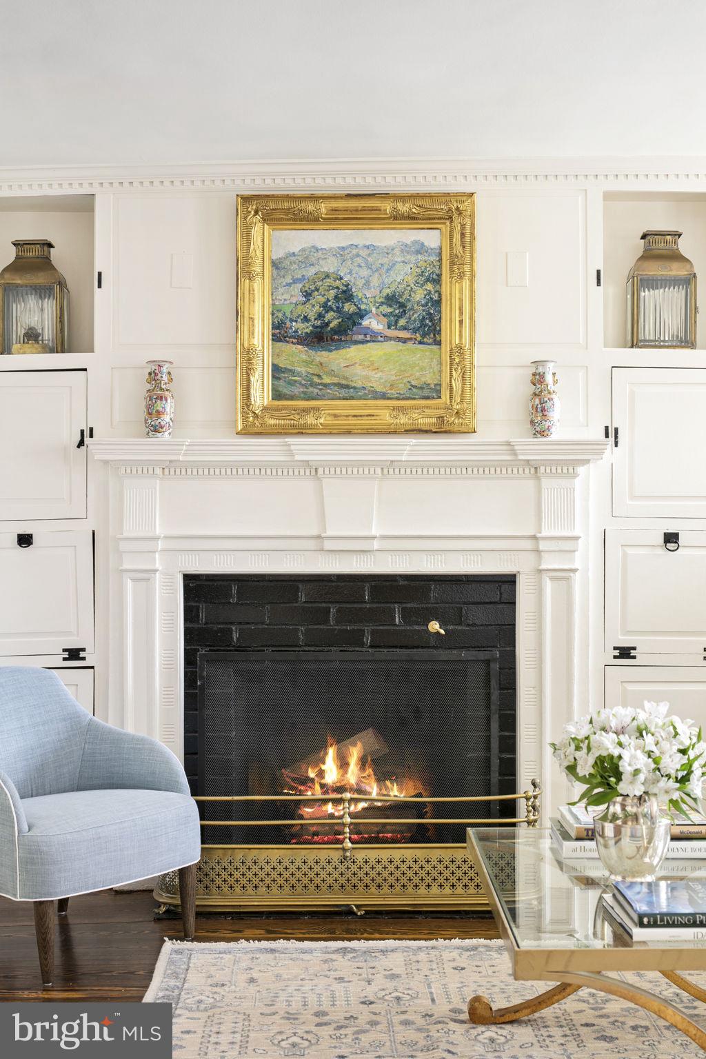 OLD TOWN ALEXANDRIA - Residential