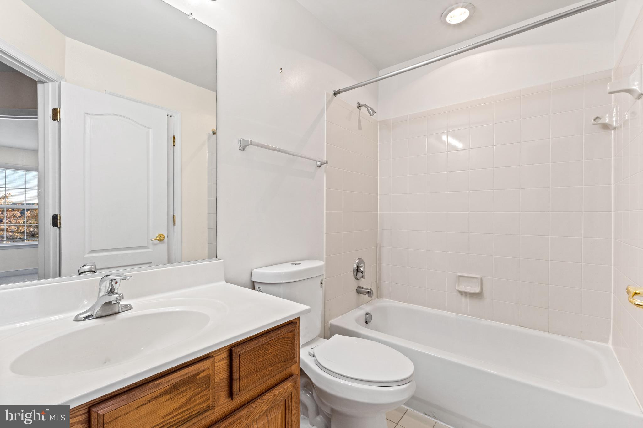 BRIGHTWOOD FOREST - Residential Lease