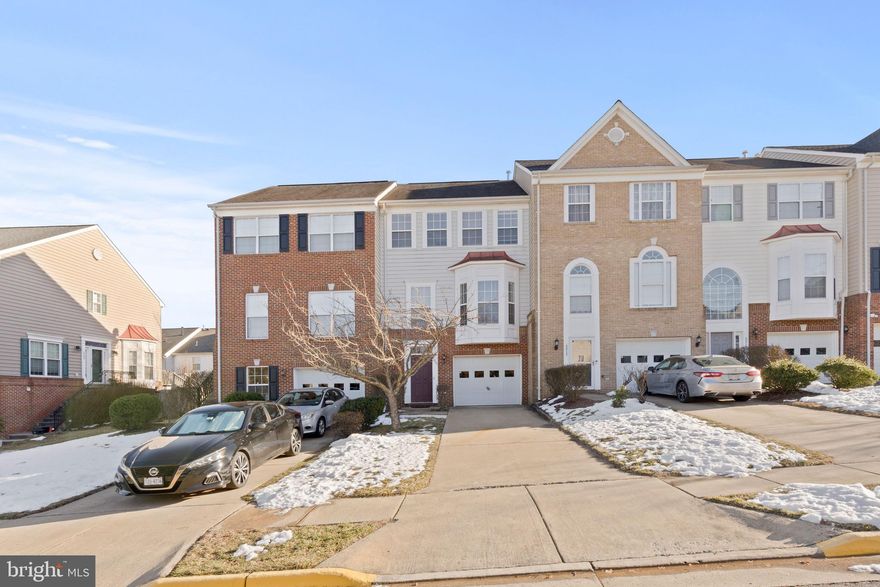 Welcome to this spacious and bright home, offering a fantastic open floor plan with a stunning 2-story foyer. The elegant living and dining rooms feature ceramic tile flooring and a beautiful palladium window, filling the space with natural light. The updated kitchen is a chef’s dream, with 42” cabinets for ample storage. Retreat to the master bedroom with its own luxurious en-suite bath. Additional features include a 1-car garage and extra off-street parking, plus a backyard that backs to open space for added privacy. Located in a prime area with easy access to VRE, I-95, shopping, and dining, including Wegmans, this home is just minutes from everything you need. Don’t miss out on this great rental opportunity!