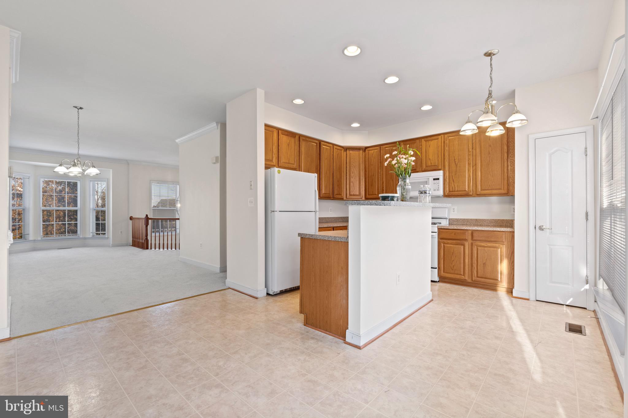 BRIGHTWOOD FOREST - Residential Lease