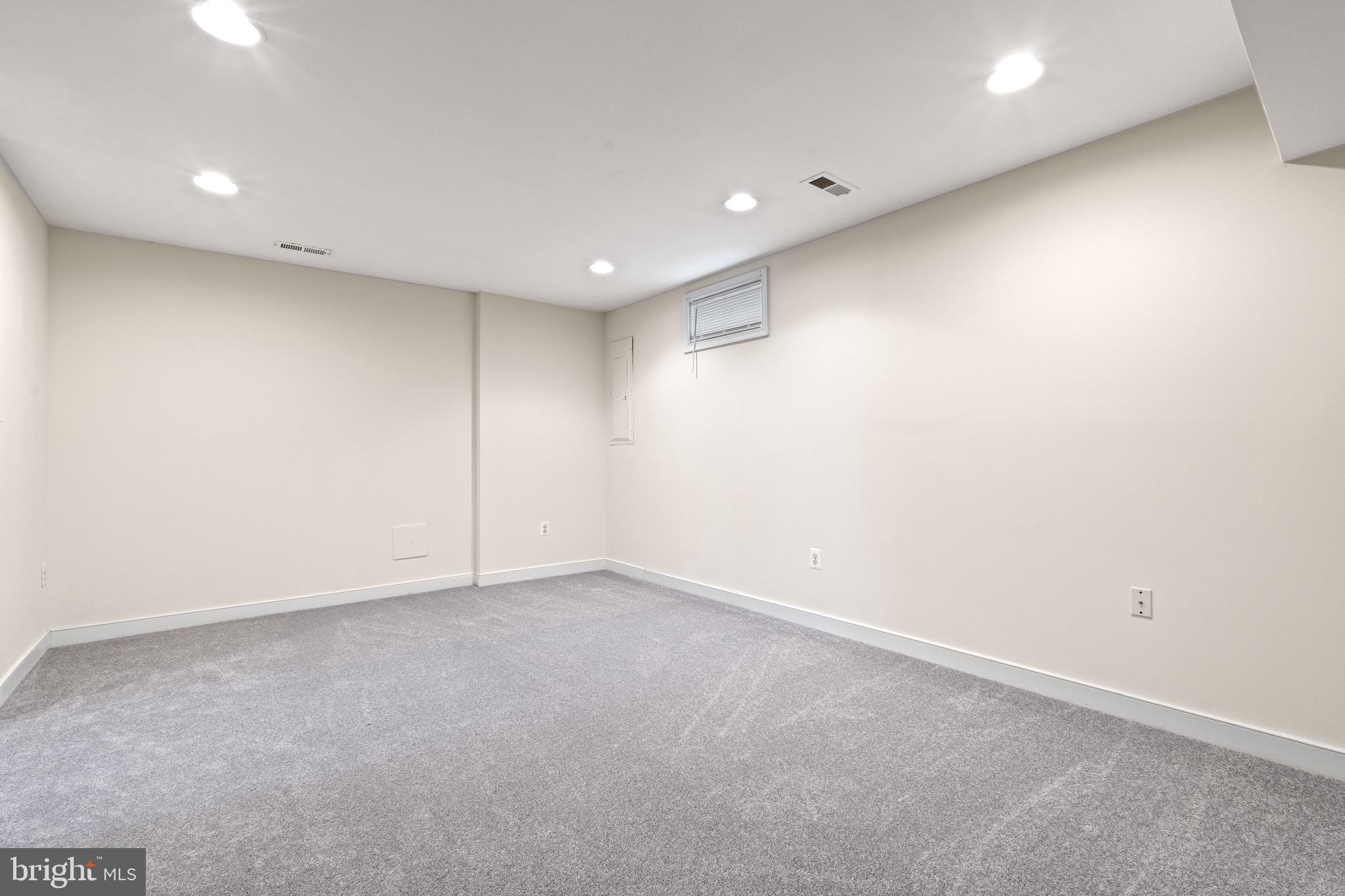 BRIGHTWOOD FOREST - Residential Lease