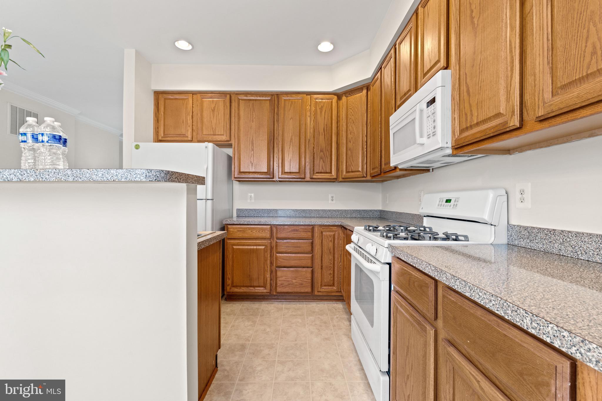 BRIGHTWOOD FOREST - Residential Lease