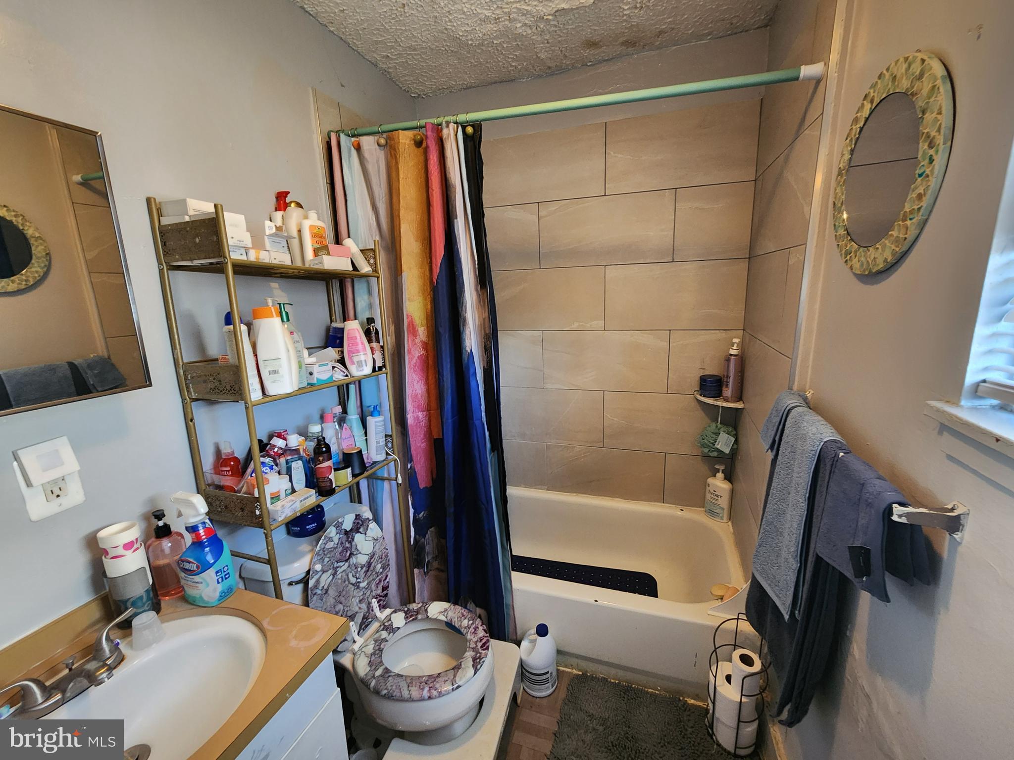 CHERRY HILL - Residential