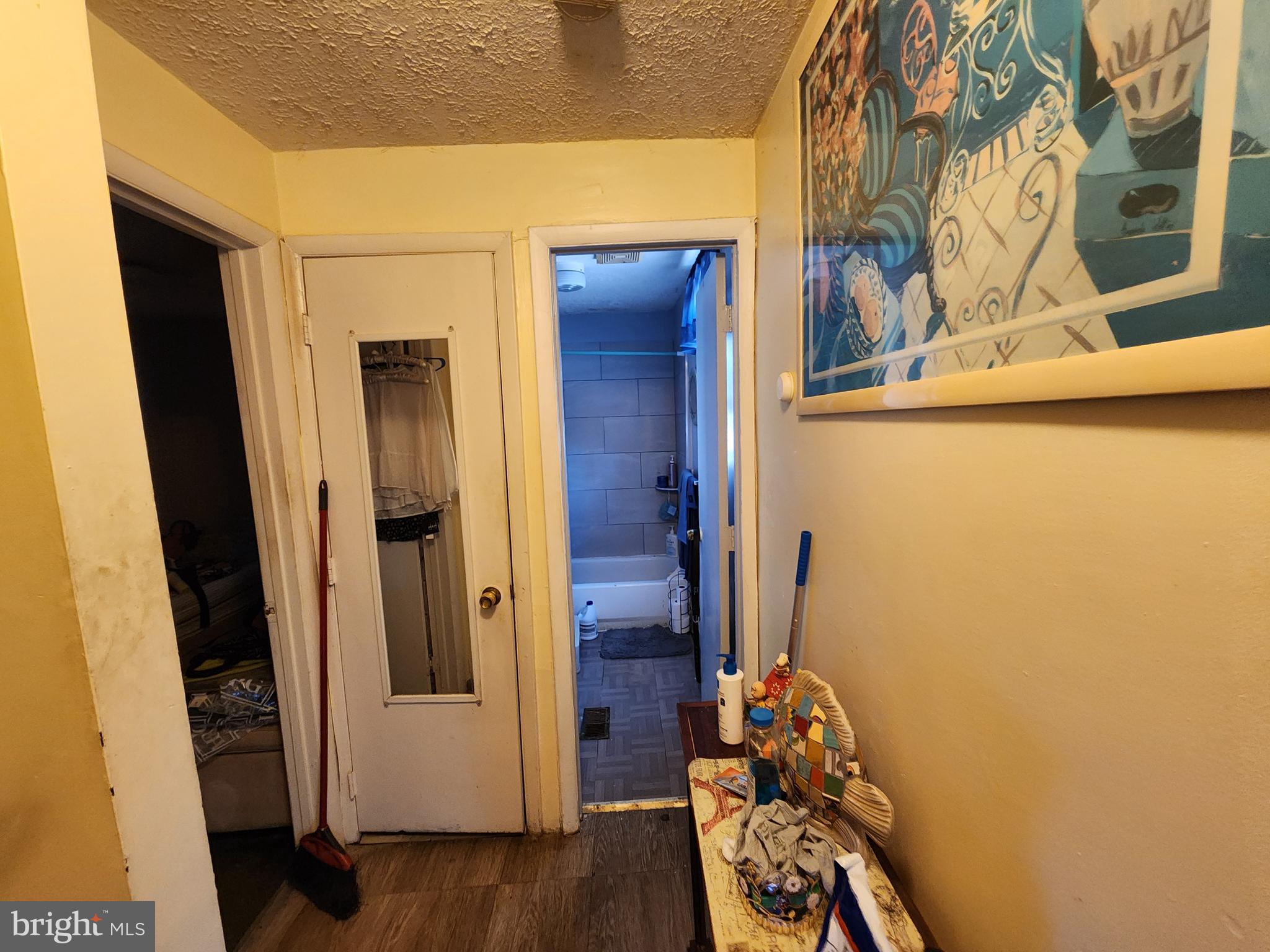 CHERRY HILL - Residential