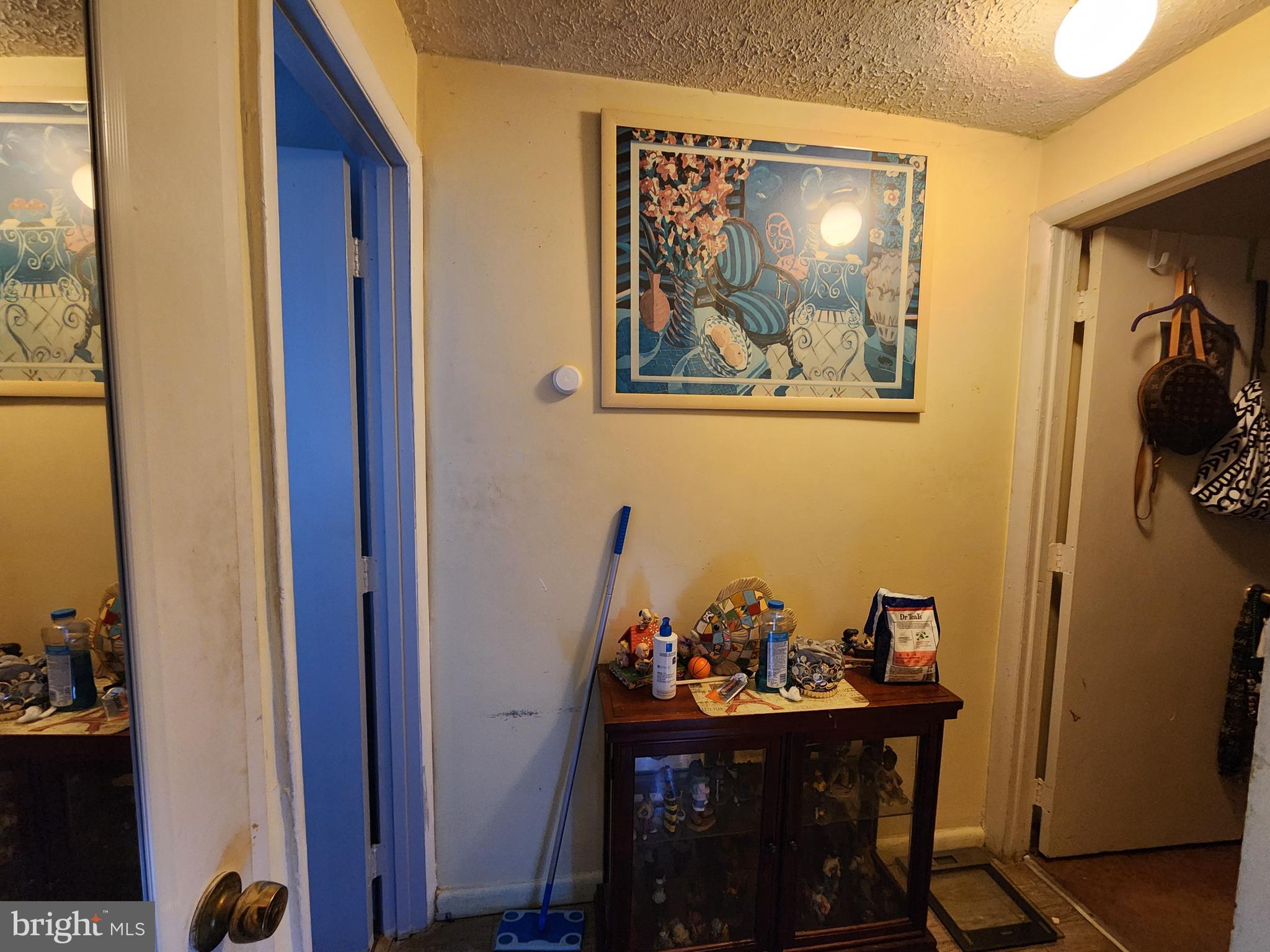 CHERRY HILL - Residential