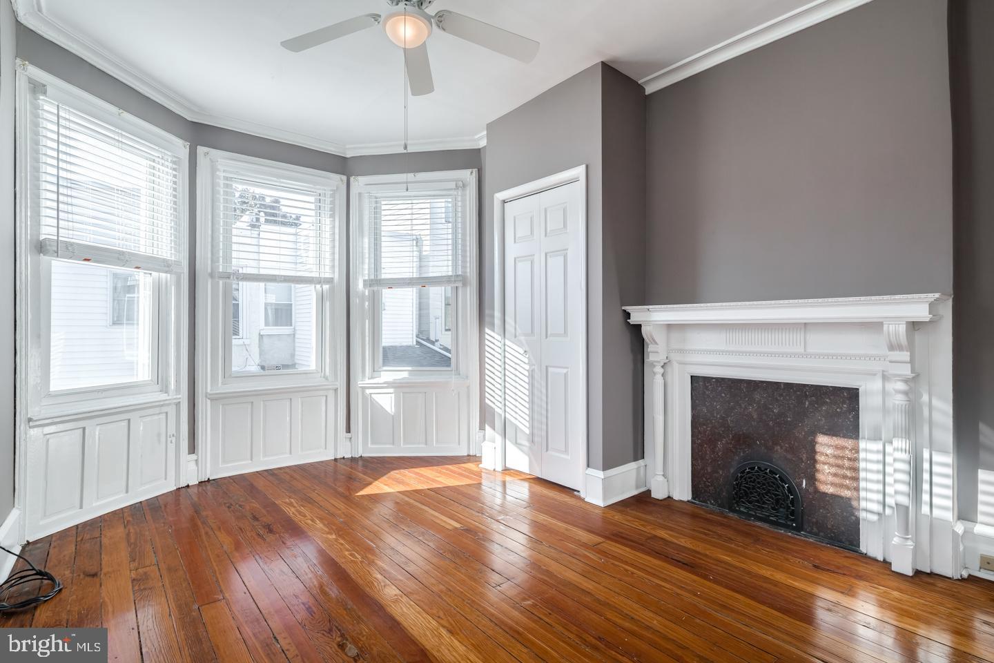 FAIRMOUNT - Residential Lease