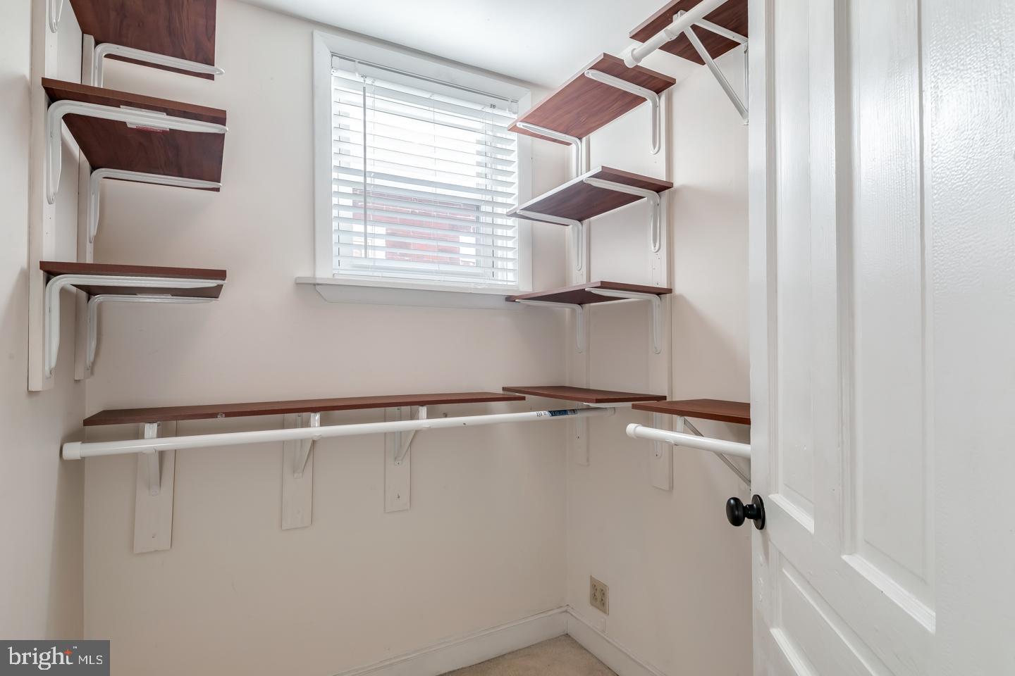 FAIRMOUNT - Residential Lease