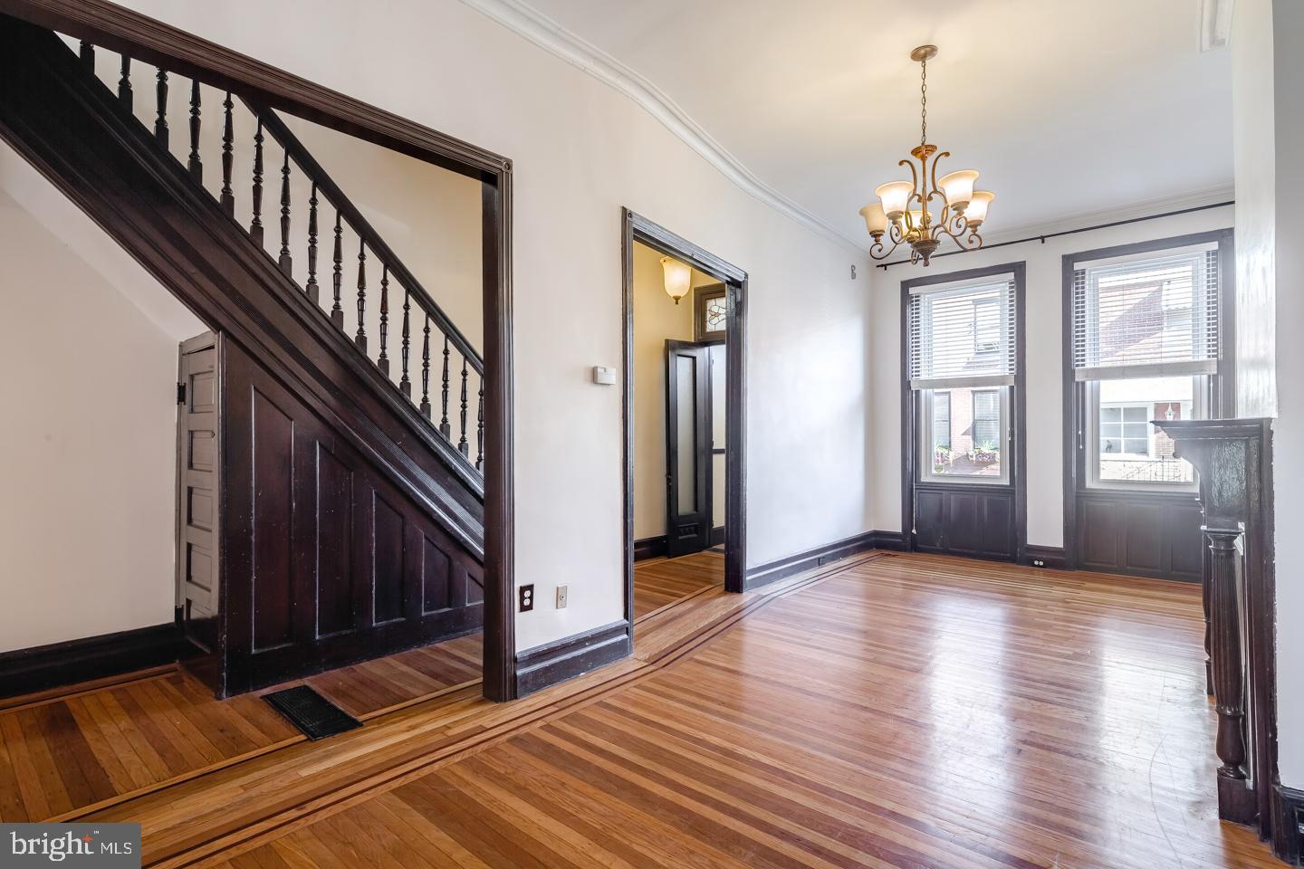 FAIRMOUNT - Residential Lease