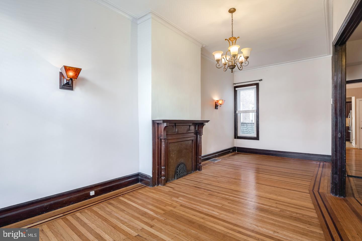 FAIRMOUNT - Residential Lease