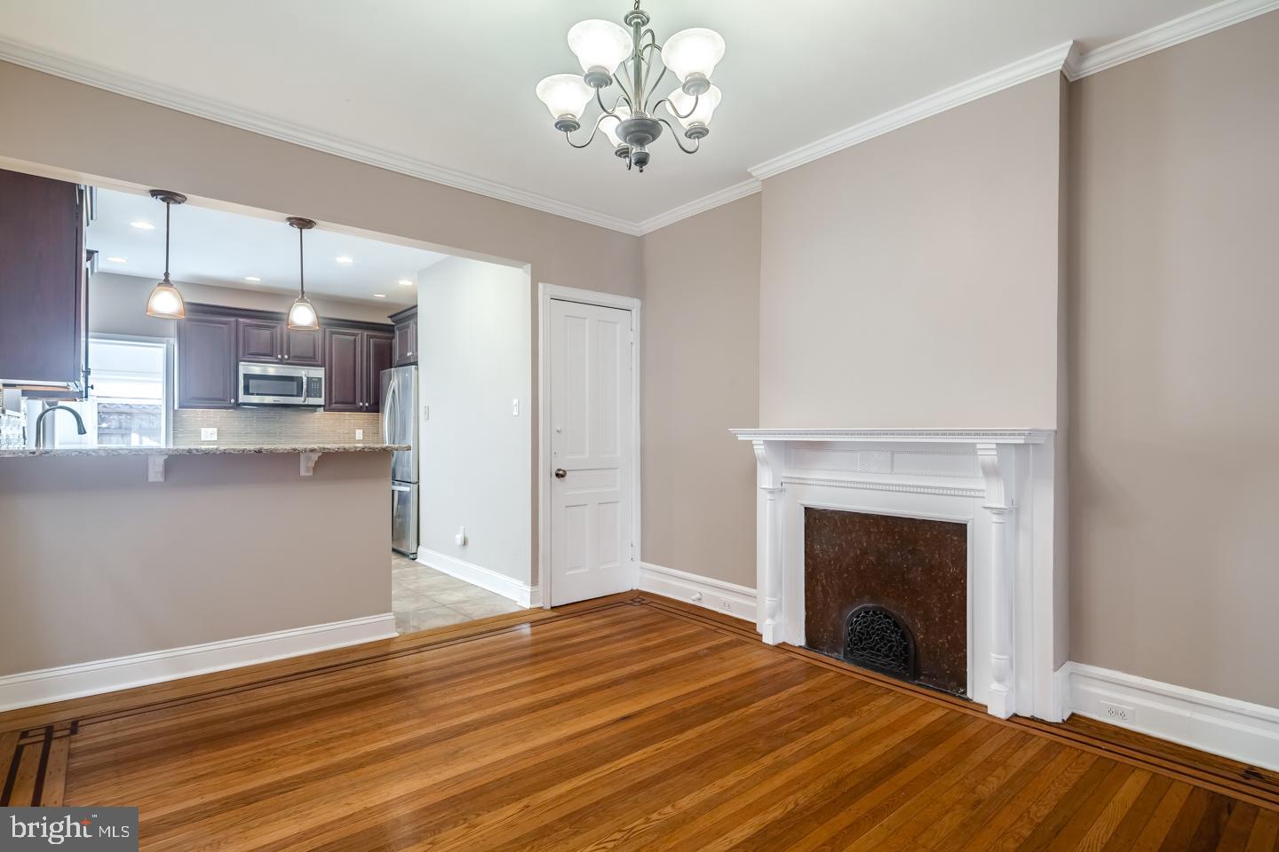 FAIRMOUNT - Residential Lease