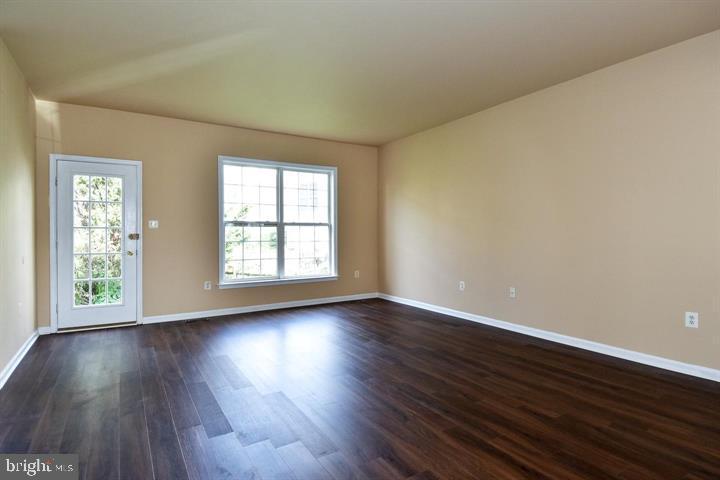 SPYGLASS HILL - Residential