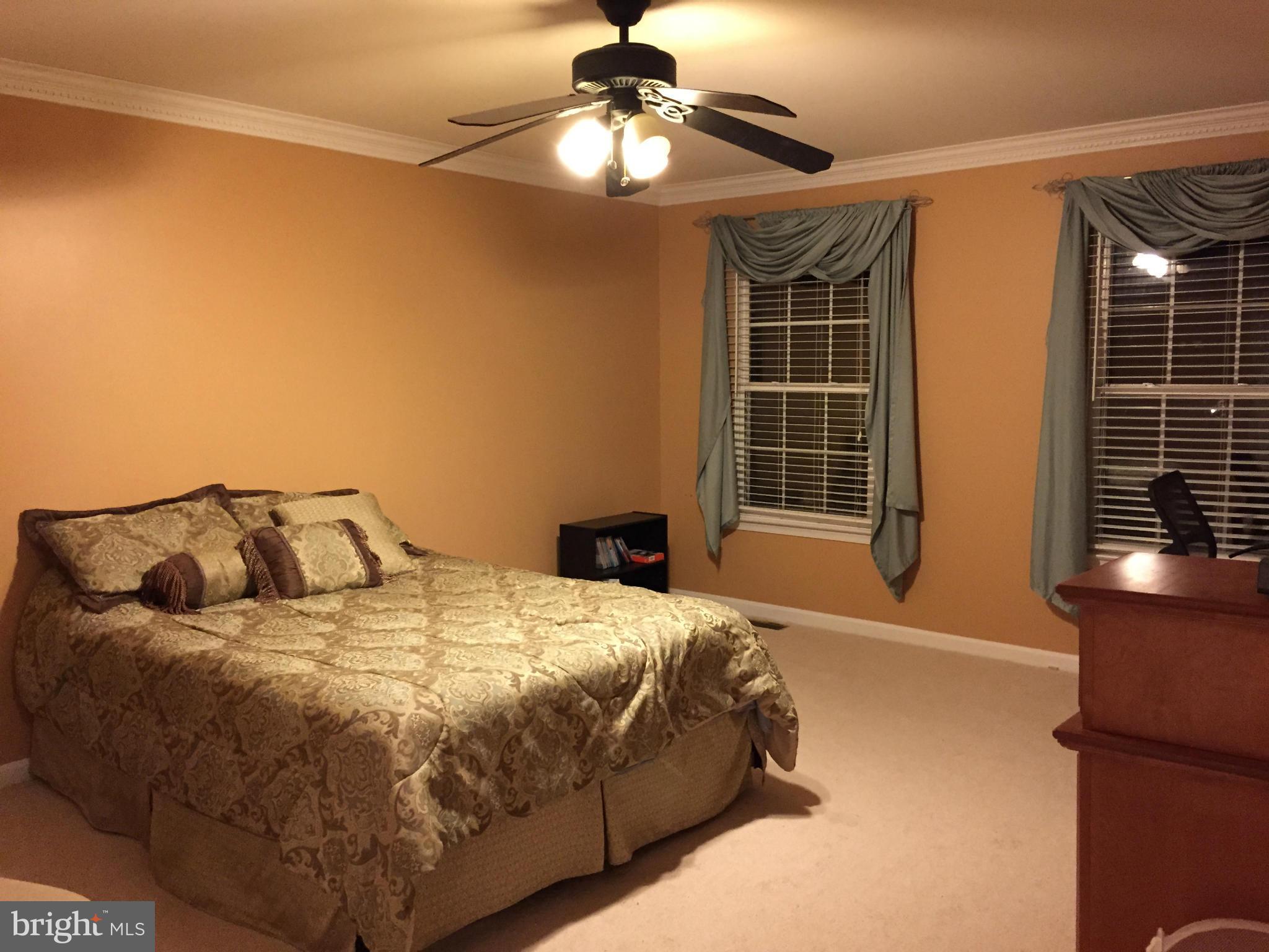 STREAMVIEW SUB - Residential