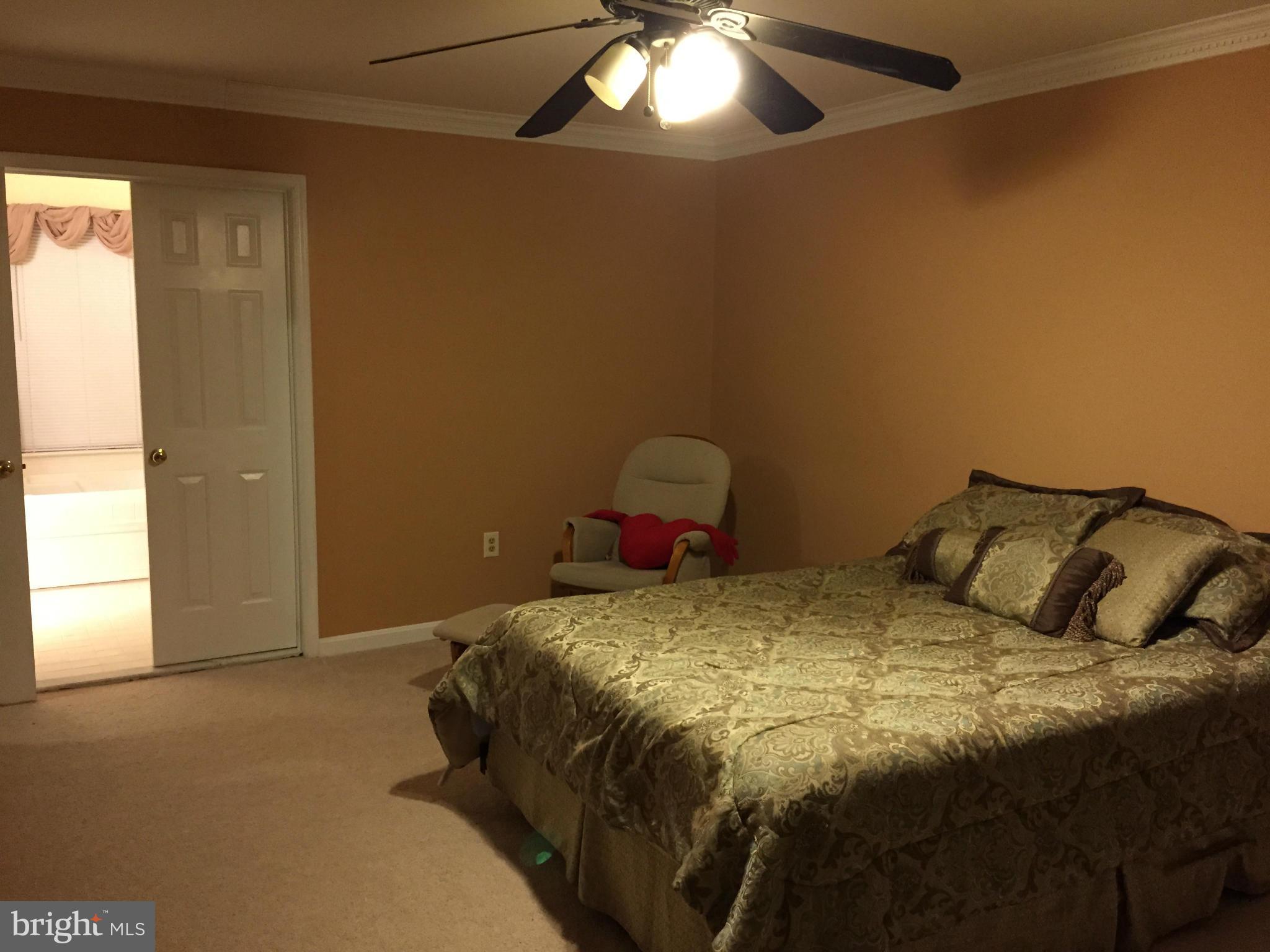 STREAMVIEW SUB - Residential