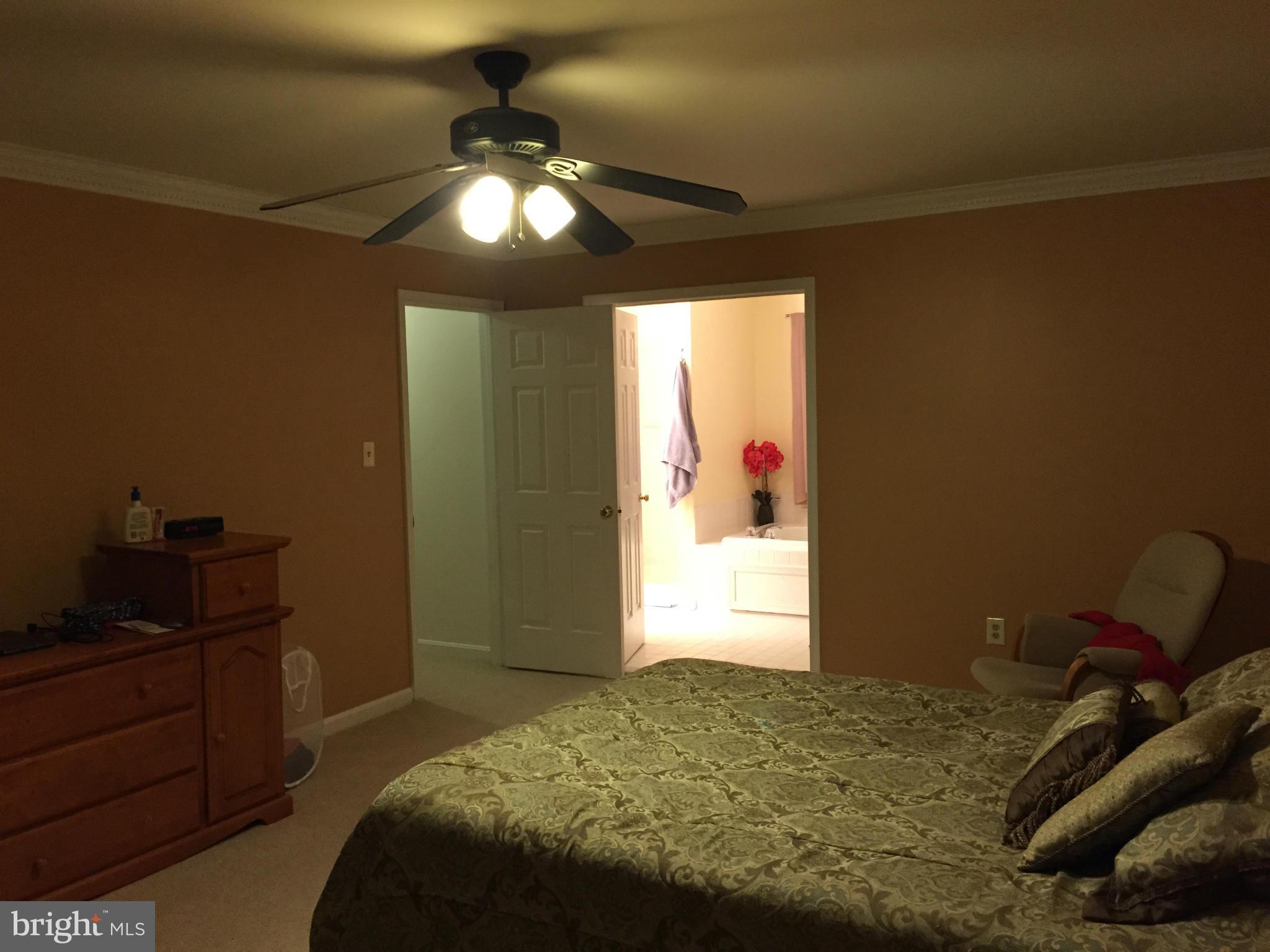 STREAMVIEW SUB - Residential