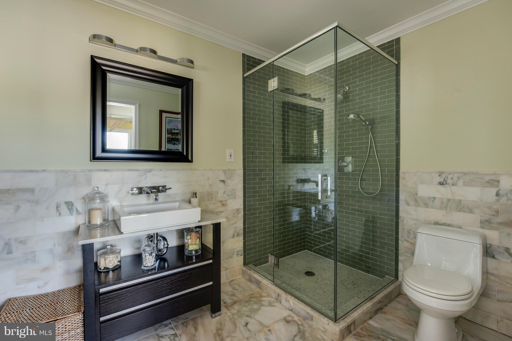 OYSTER HARBOR - Residential