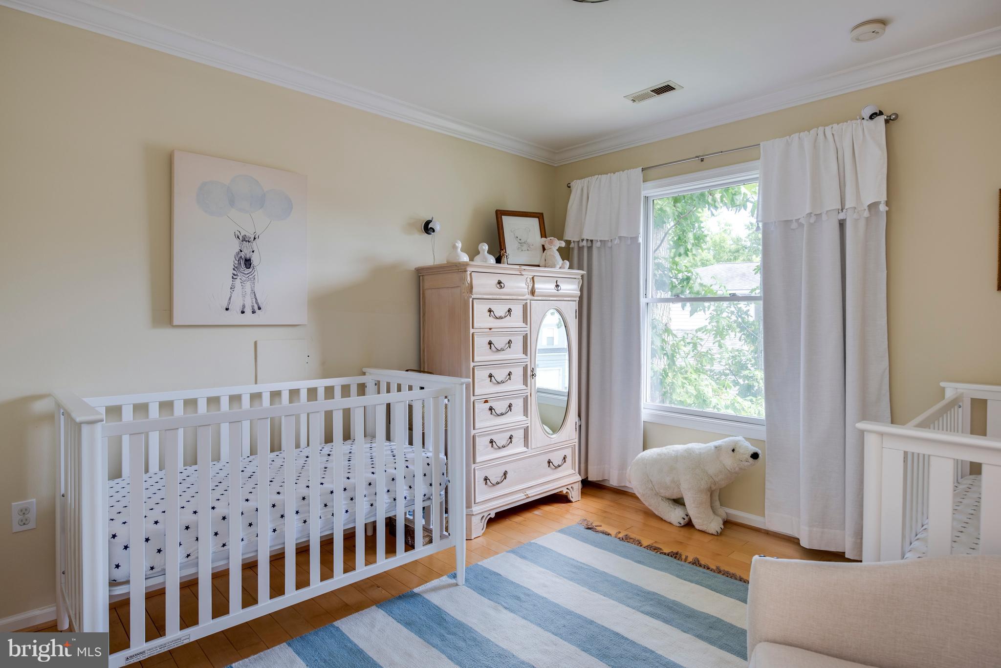 OYSTER HARBOR - Residential