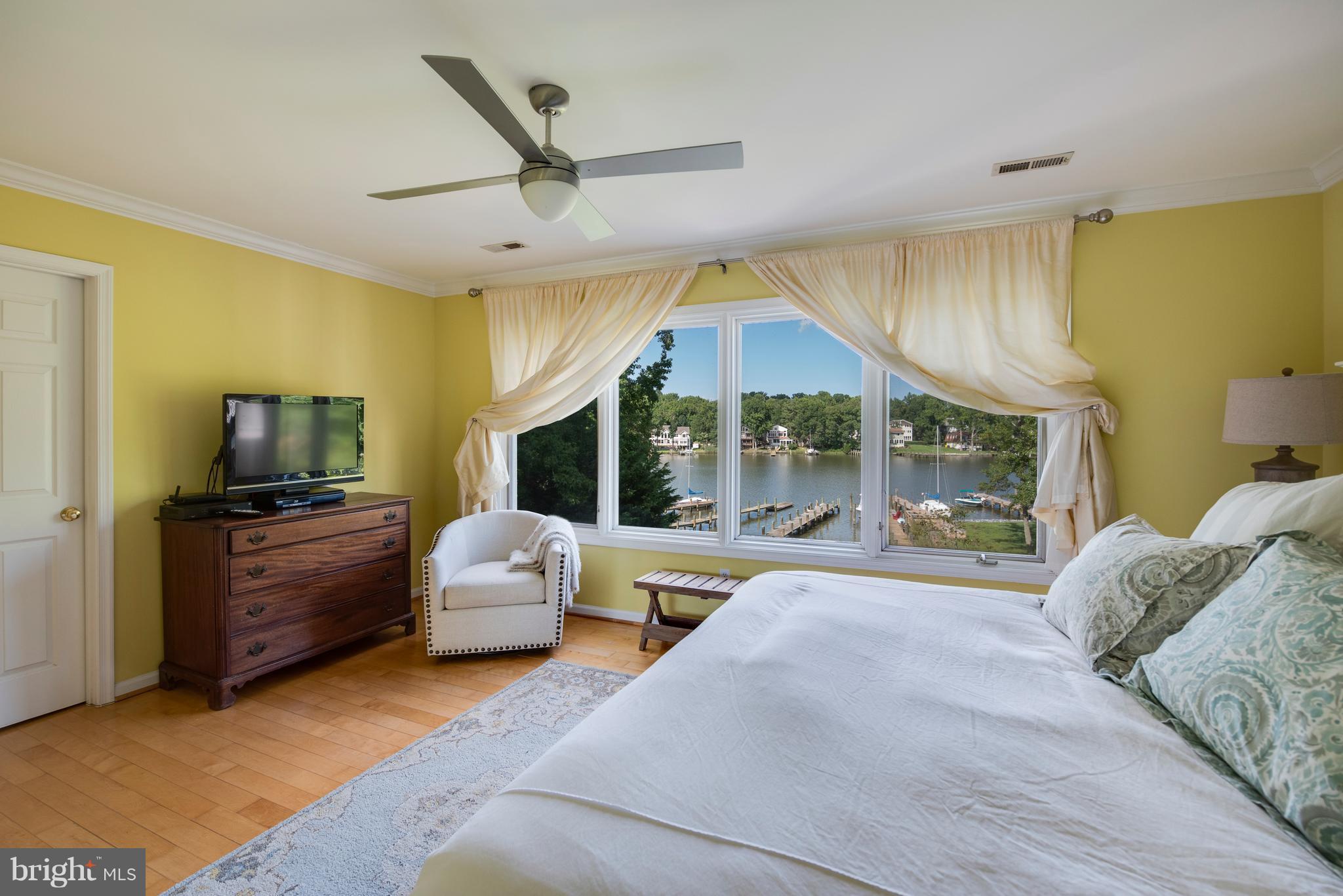 OYSTER HARBOR - Residential