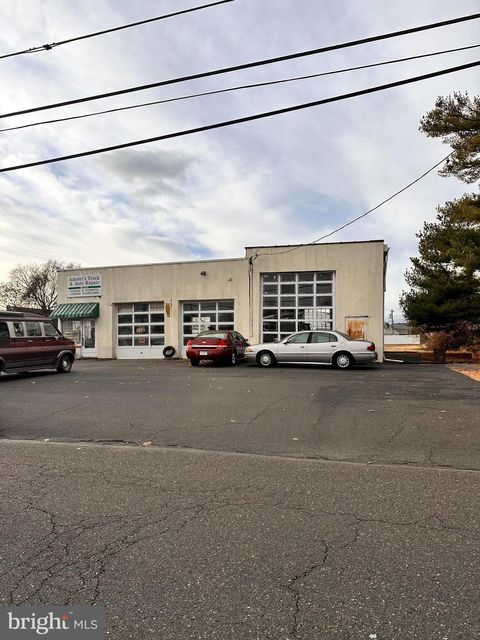 Photo of 116 Monroe Street, BRISTOL, PA 19007 (MLS # PABU2110688)