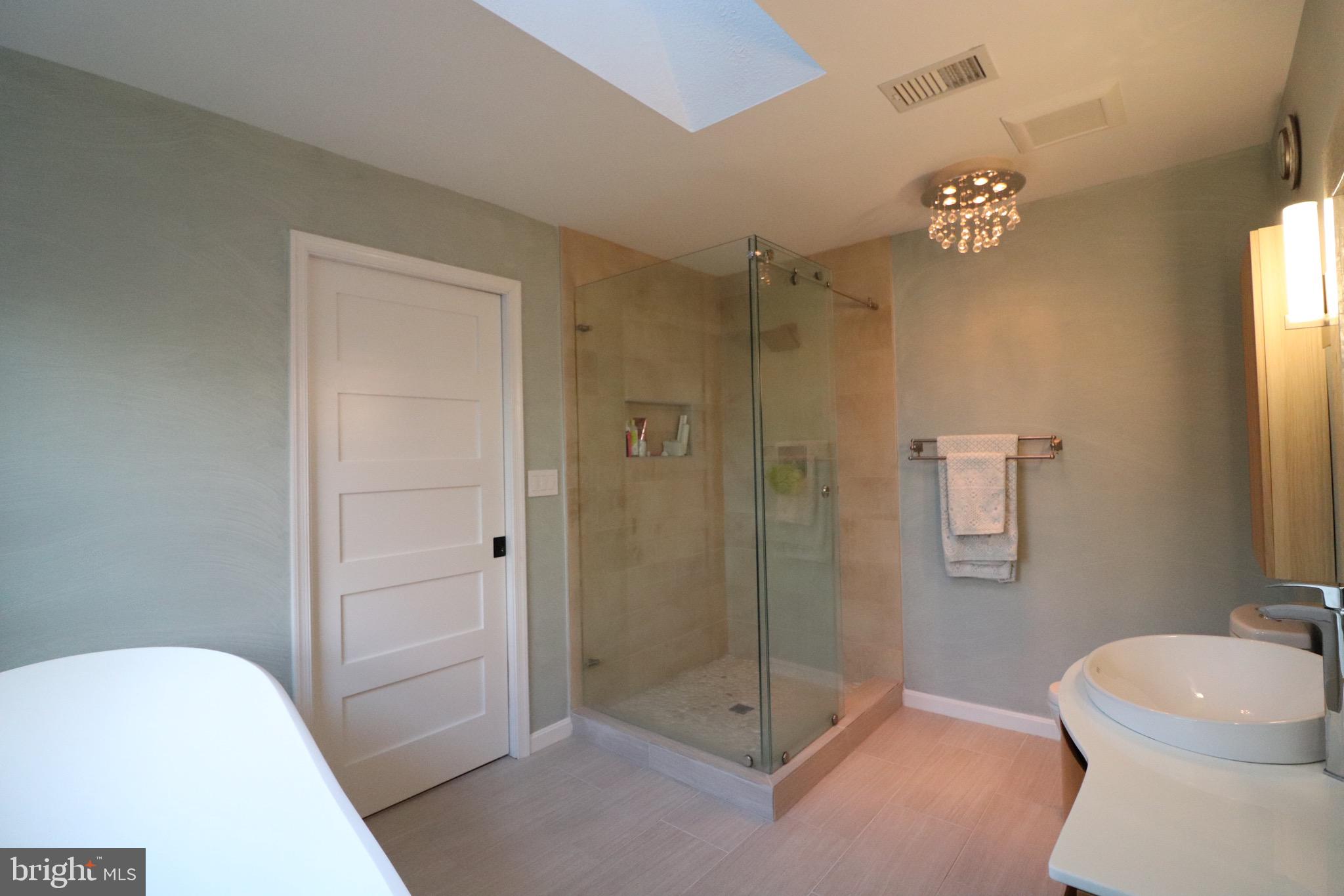 MCNAIR FARMS - Residential Lease