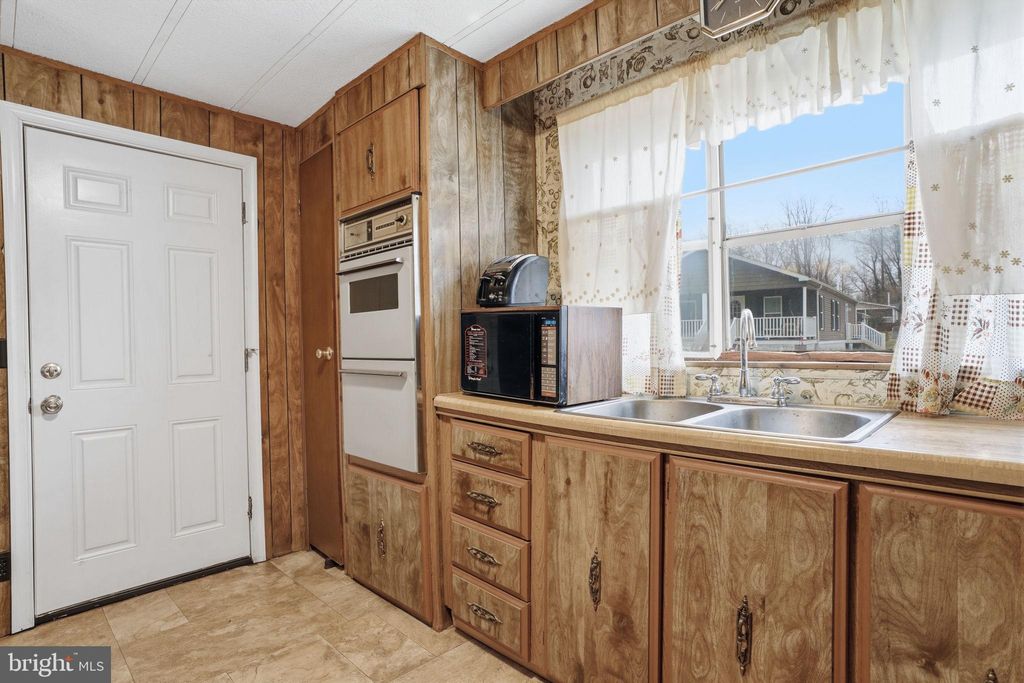 Photo of 274 Hickory Drive, DOYLESTOWN, PA 18901 (MLS # PABU2115388)