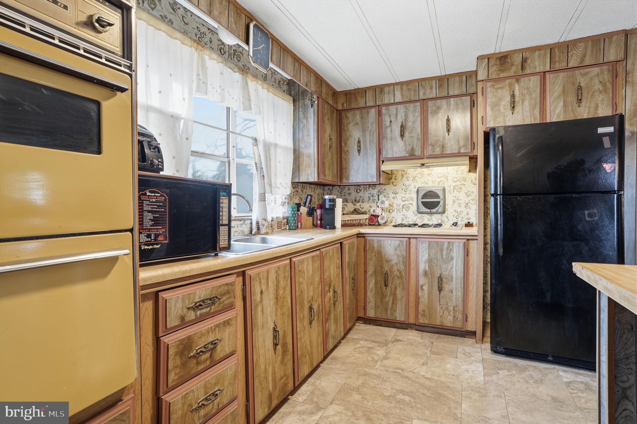 COLONIAL HERITAGE - Residential