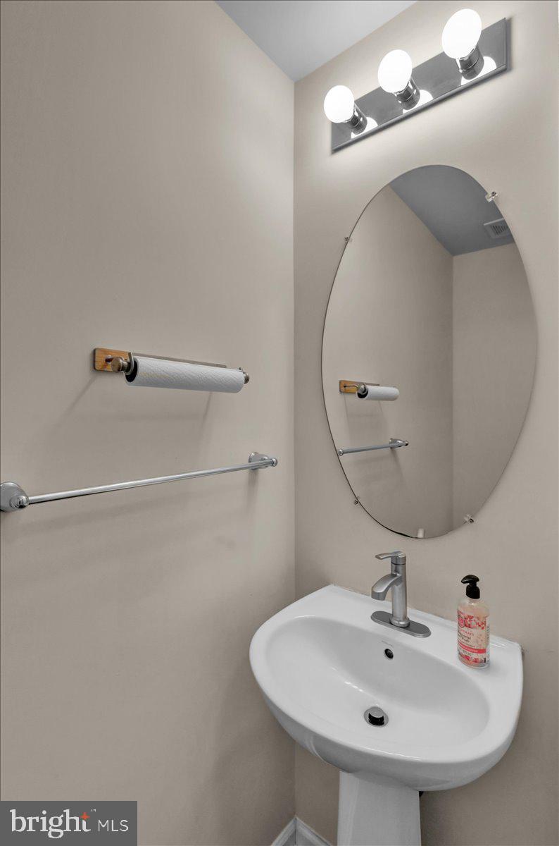 HAWTHORNE RIDGE - Residential