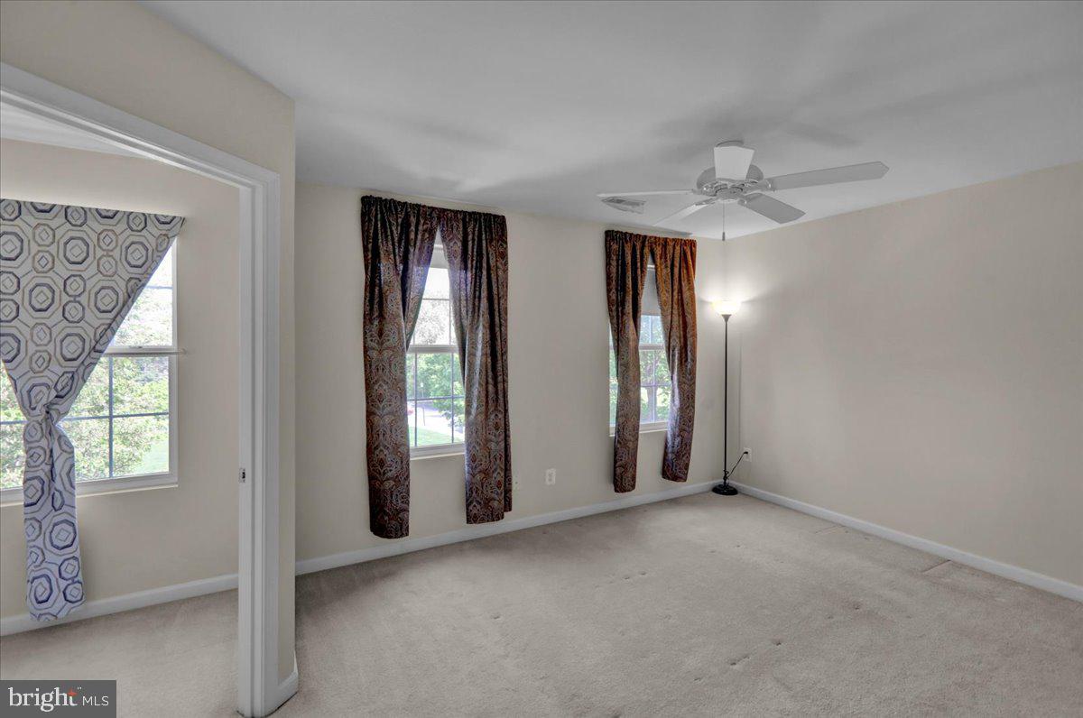 HAWTHORNE RIDGE - Residential