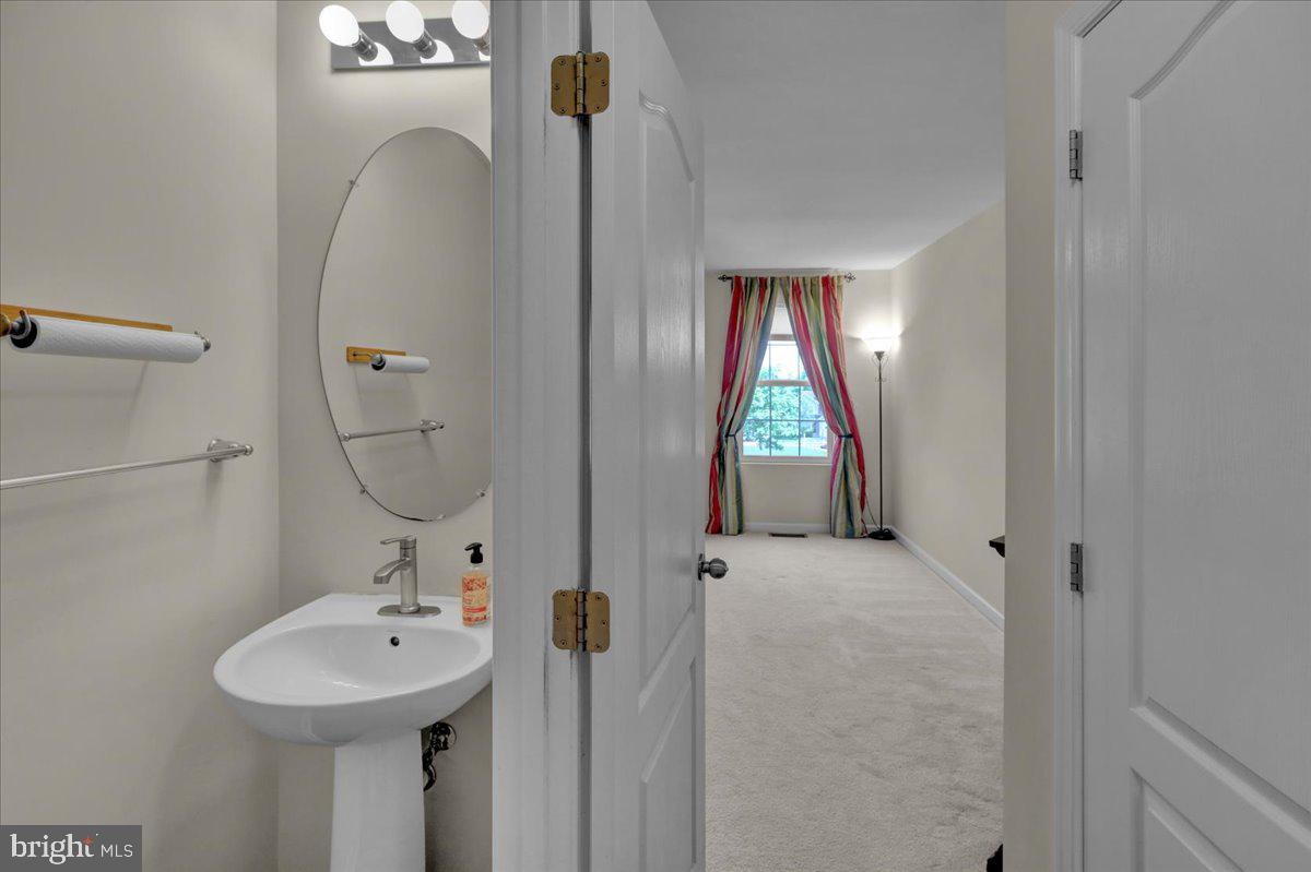 HAWTHORNE RIDGE - Residential