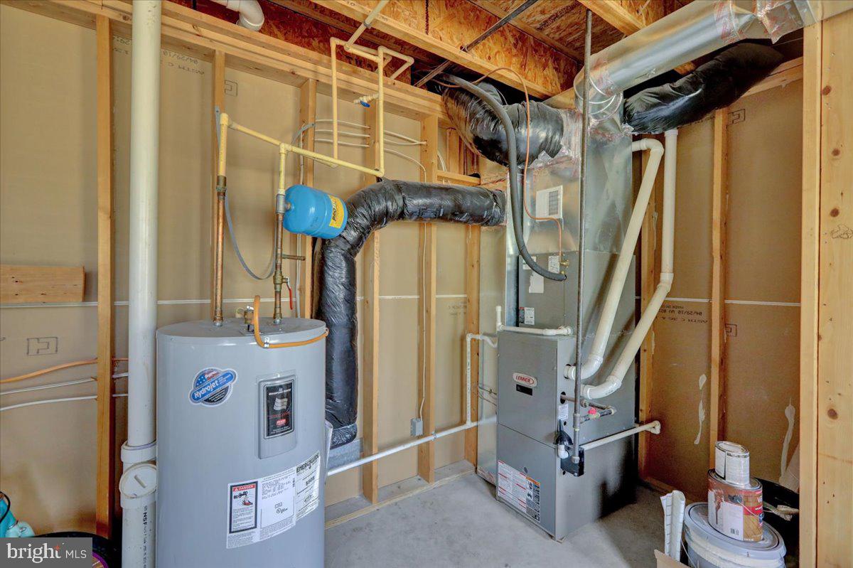 HAWTHORNE RIDGE - Residential