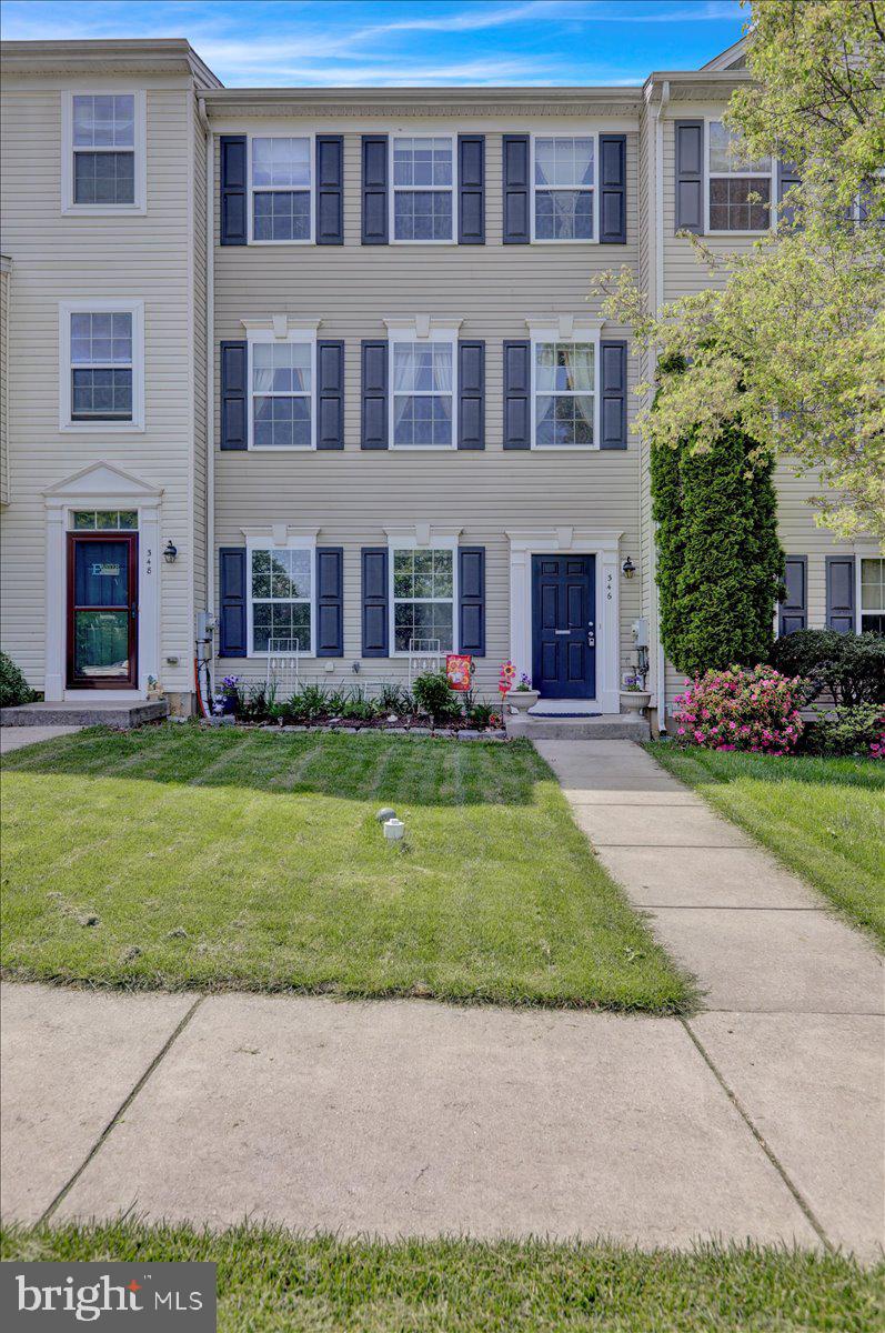 HAWTHORNE RIDGE - Residential