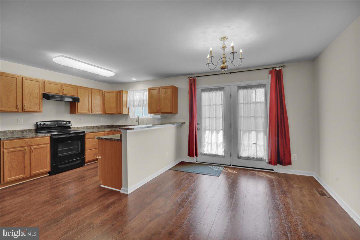 HAWTHORNE RIDGE - Residential