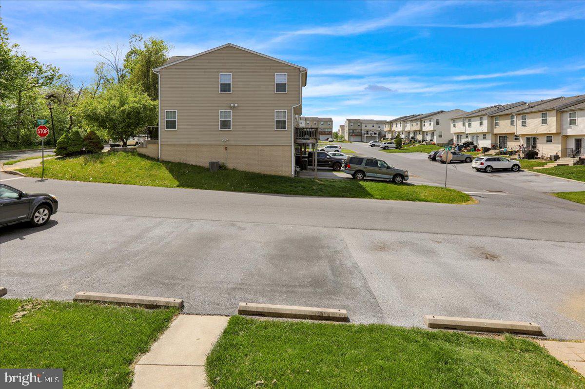 HAWTHORNE RIDGE - Residential