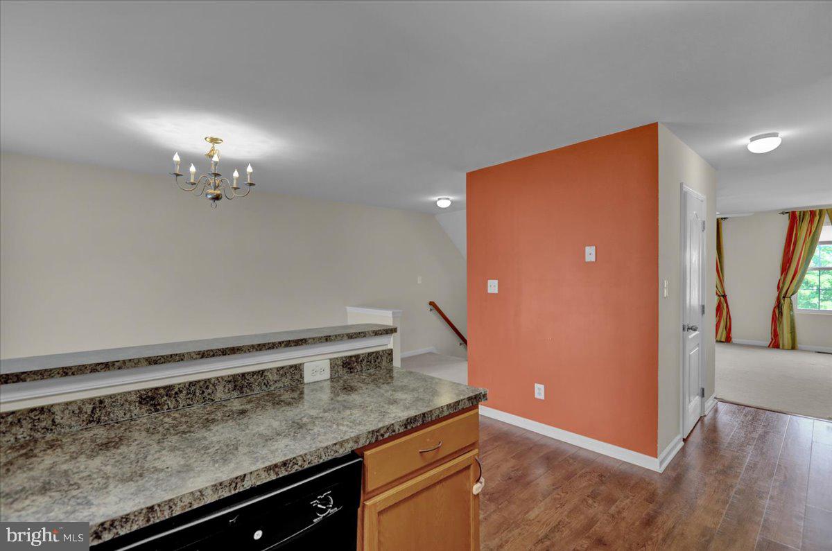 HAWTHORNE RIDGE - Residential