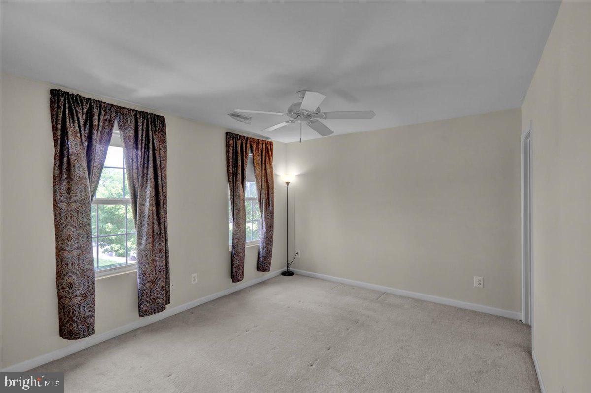 HAWTHORNE RIDGE - Residential