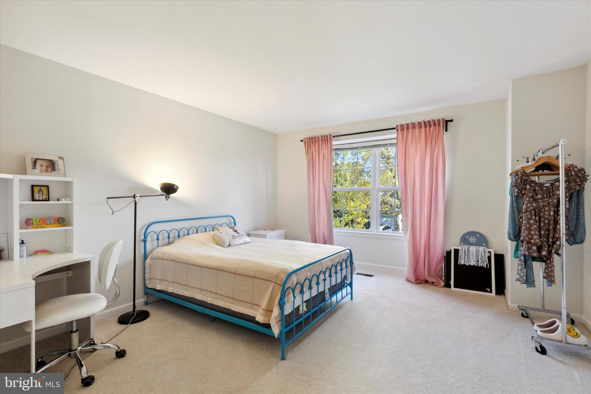 BLUE BELL CC - Residential Lease