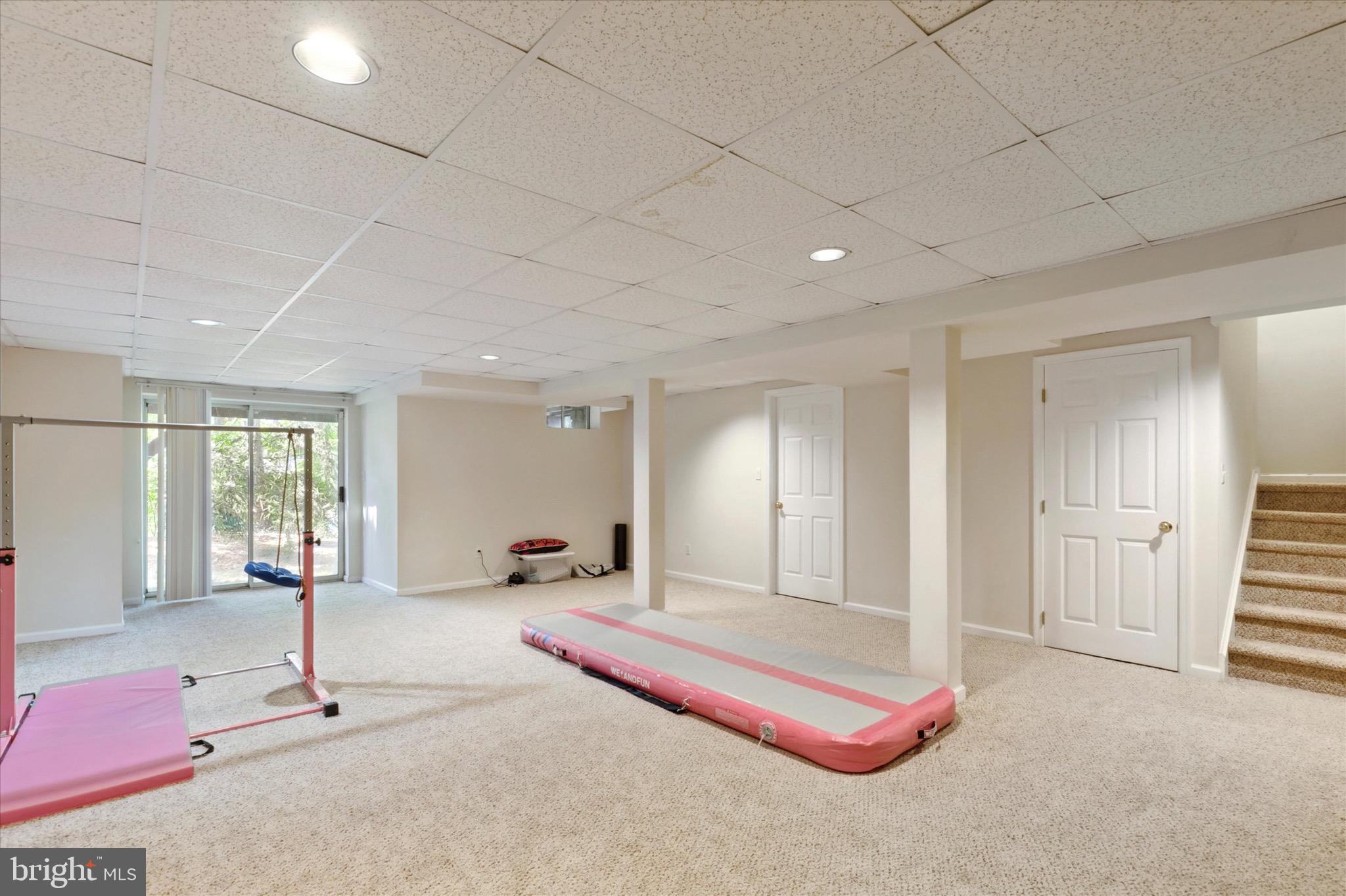 BLUE BELL CC - Residential Lease