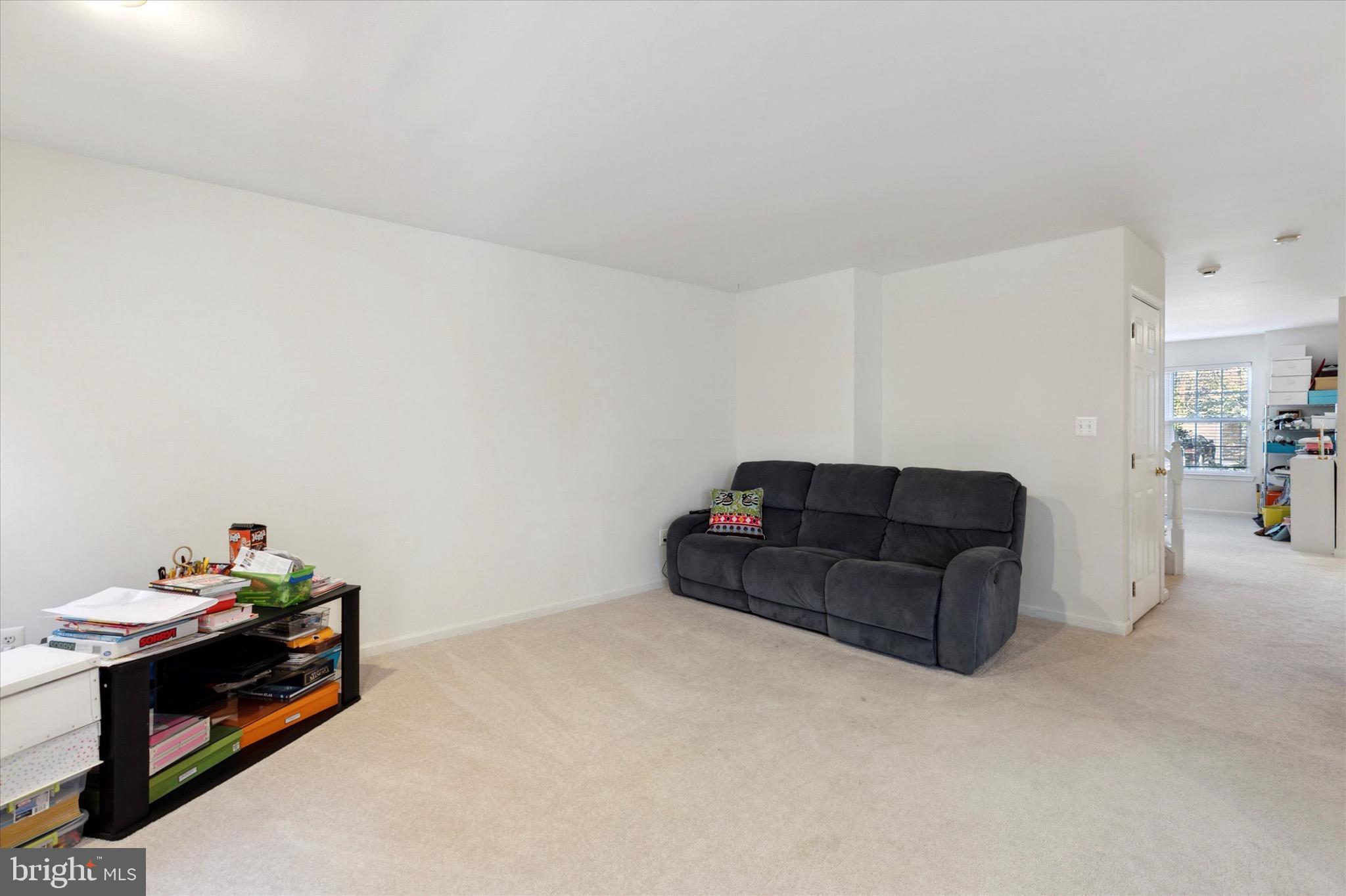 BLUE BELL CC - Residential Lease