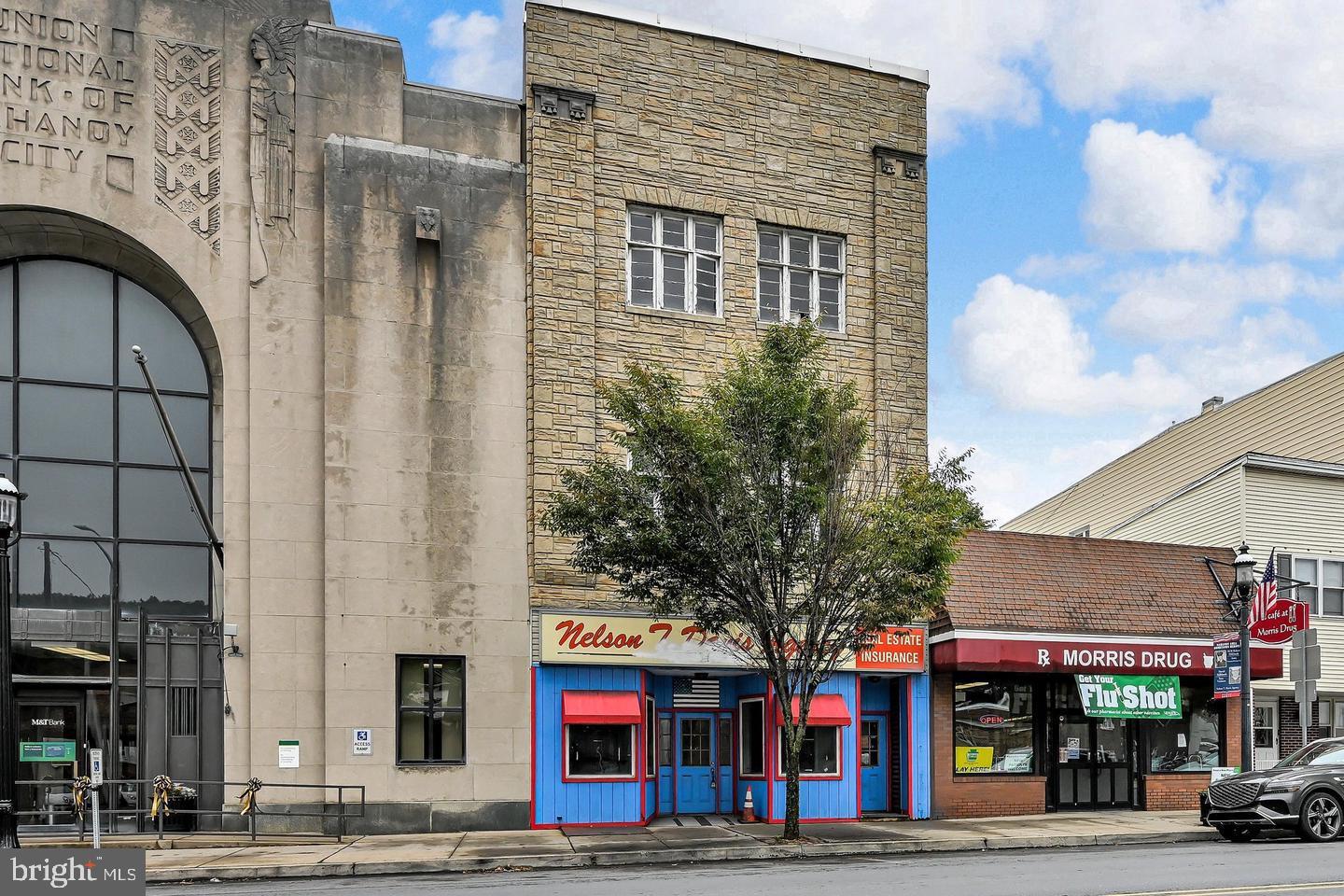 9 E CENTRE STREET