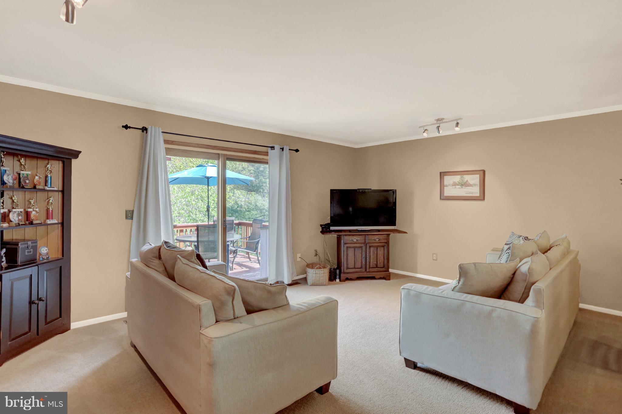 SILVER SPRING STATION - Residential