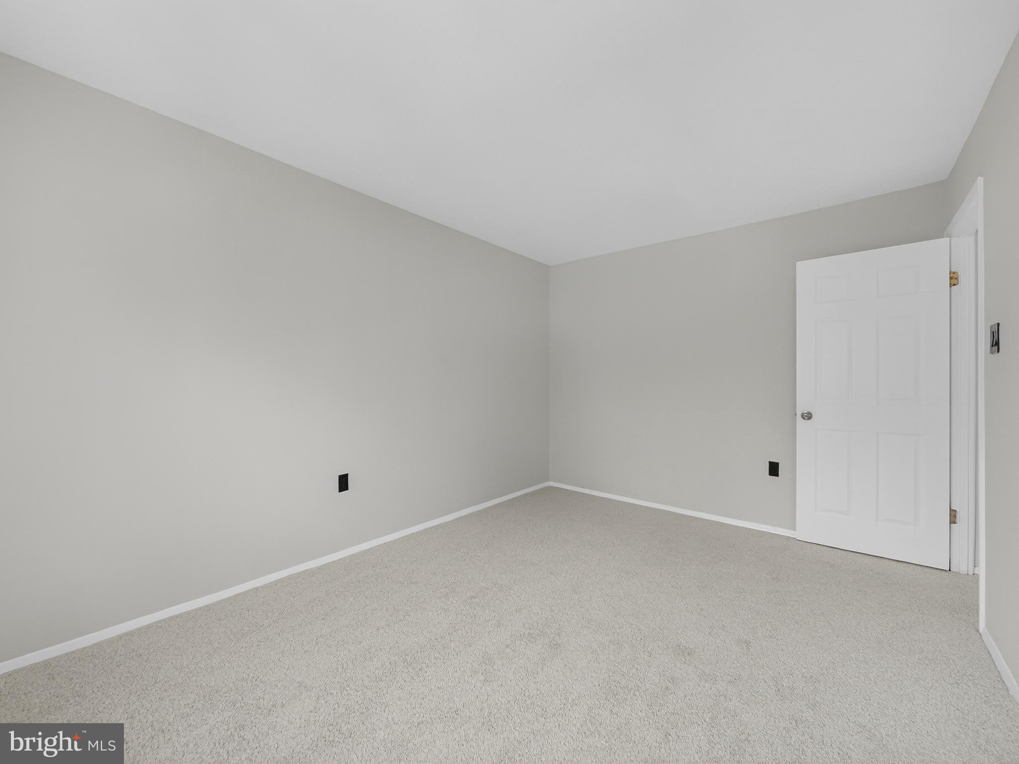 VILLAGE BROOK - Residential