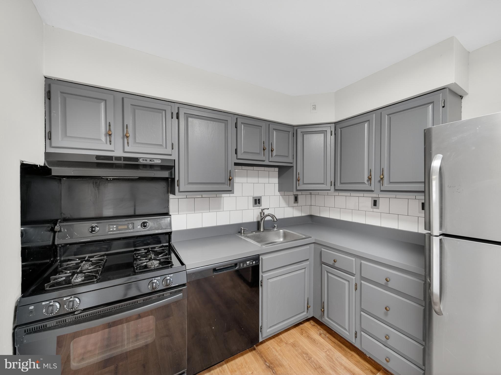 VILLAGE BROOK - Residential