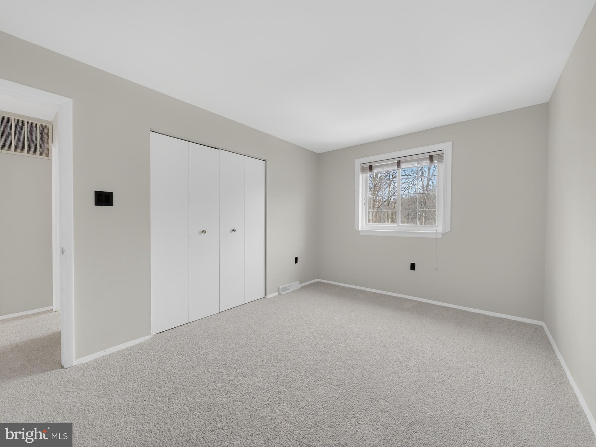 VILLAGE BROOK - Residential