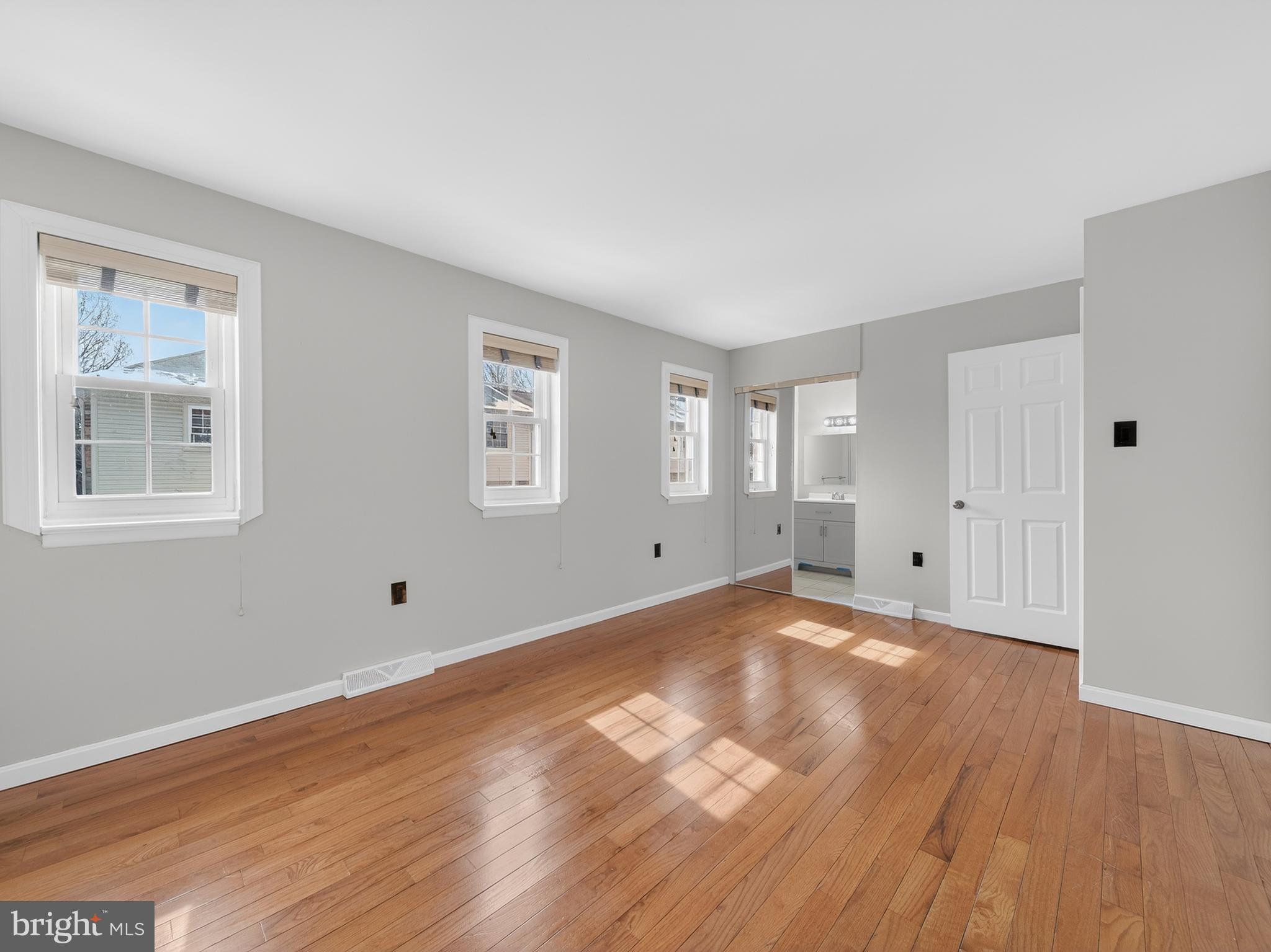 VILLAGE BROOK - Residential