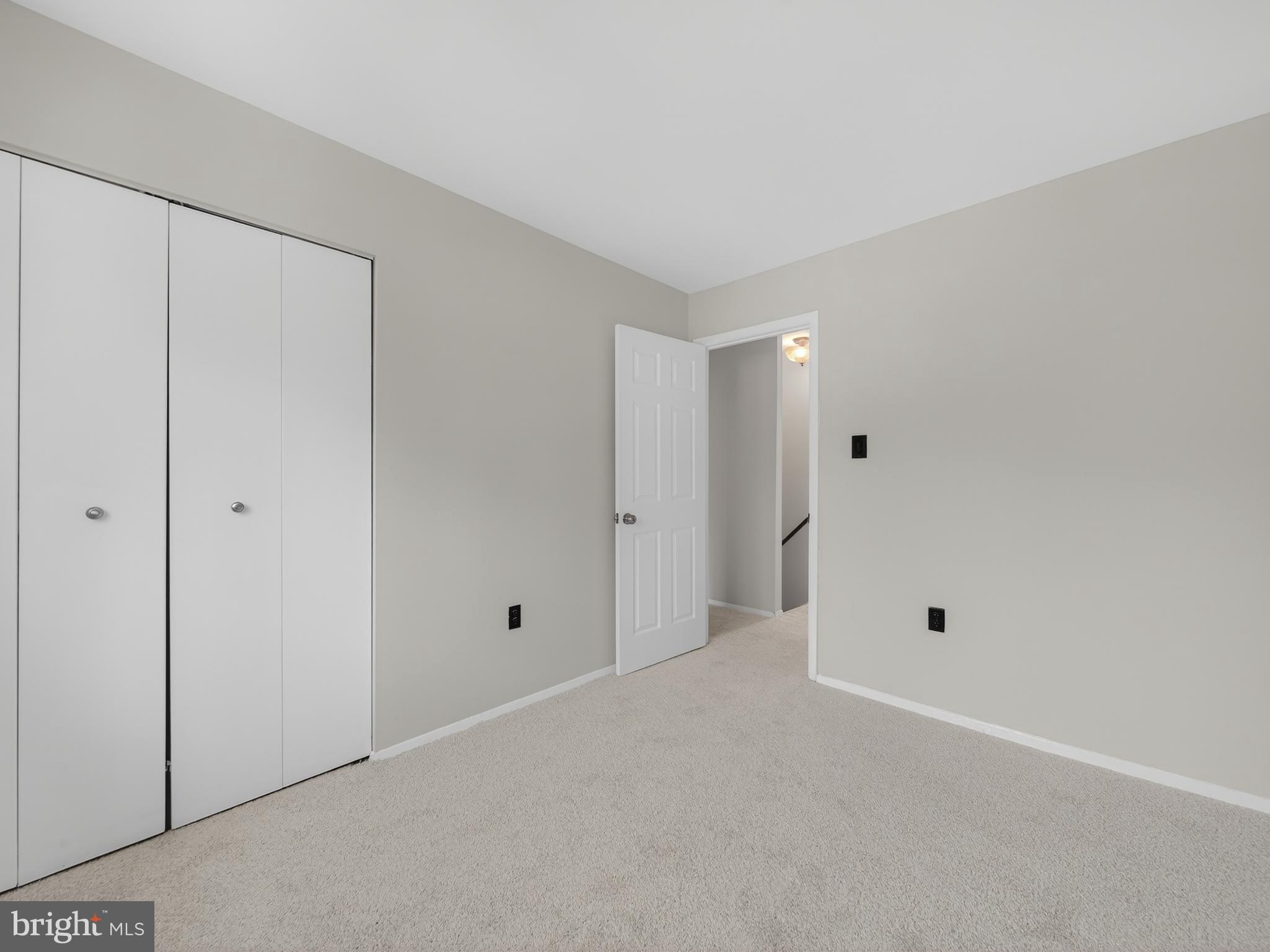 VILLAGE BROOK - Residential