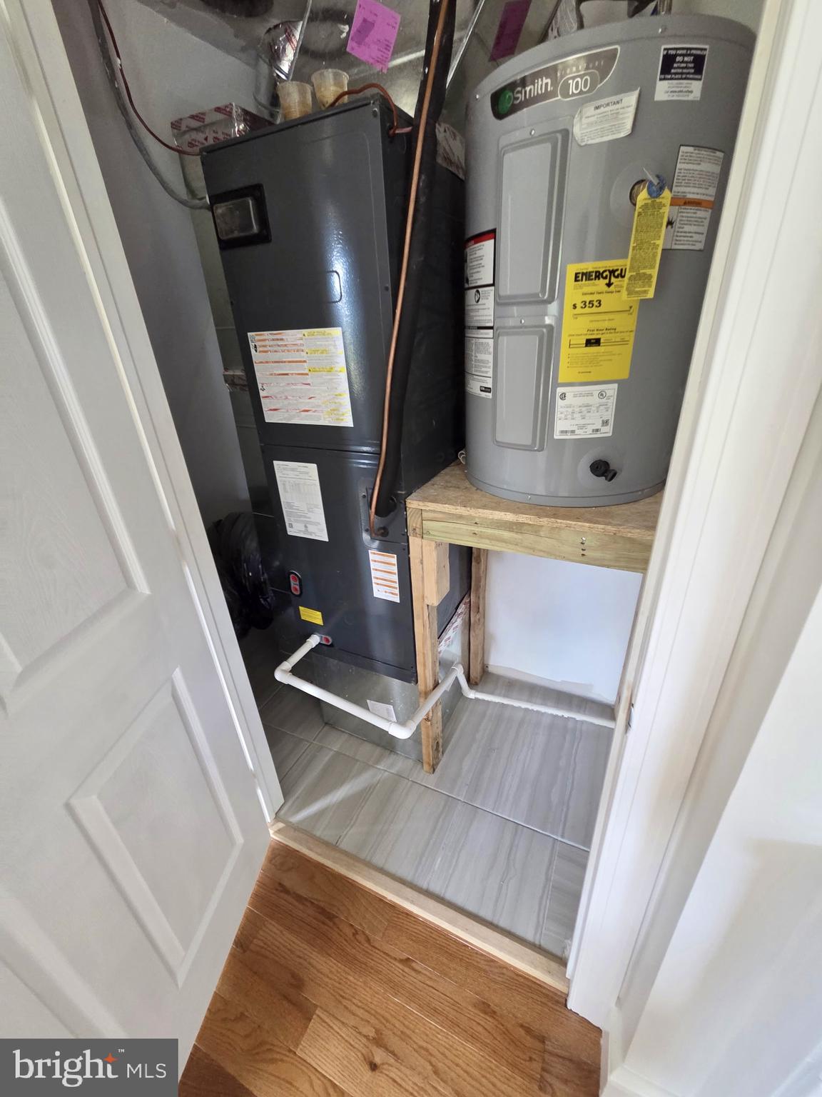 FISHING CREEK/HOOPERS ISLAND - Residential