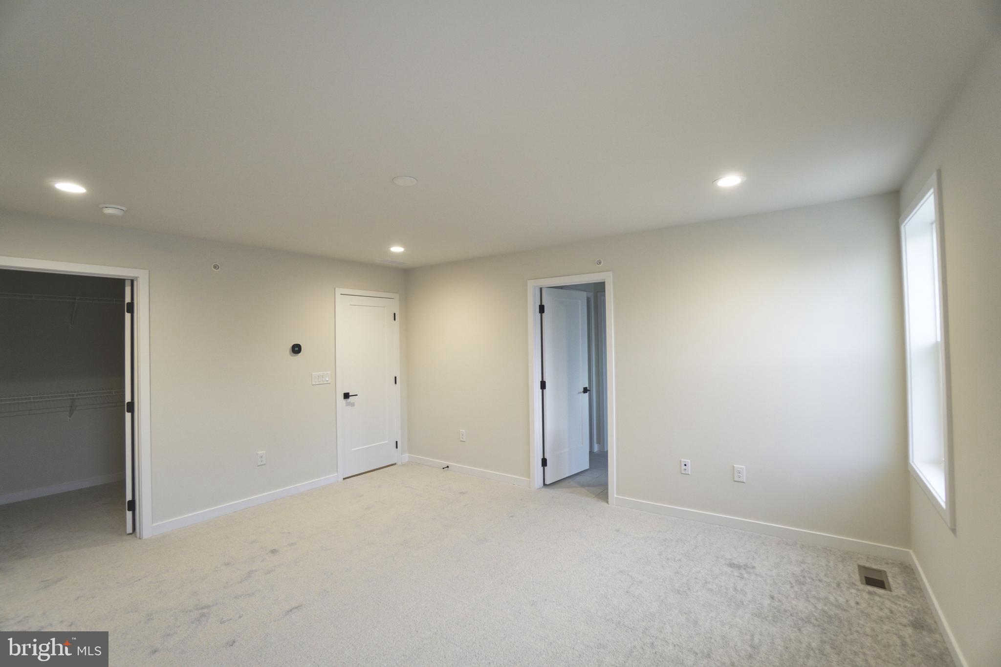 STONEBROOK AT UPPER MERION - Residential Lease