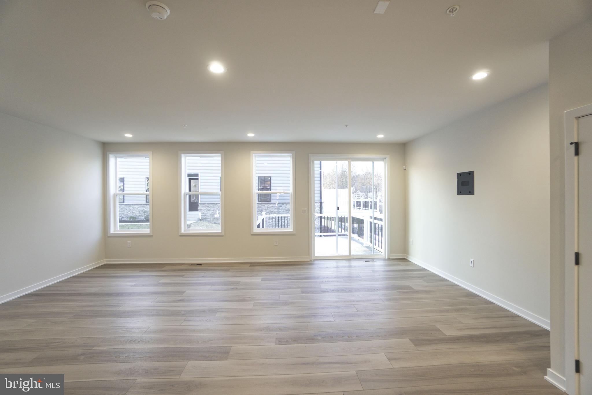 STONEBROOK AT UPPER MERION - Residential Lease